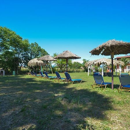 Giannis And Fridas Garden Apartment Sidari  Exterior photo